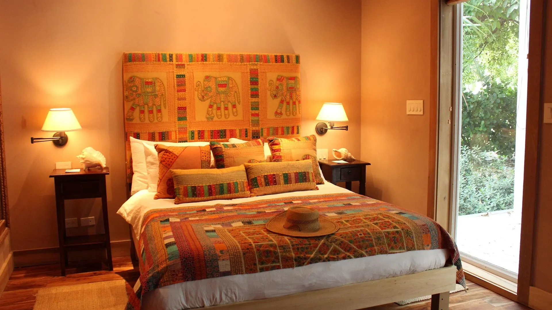 Pink Sands Resort Dunmore Town