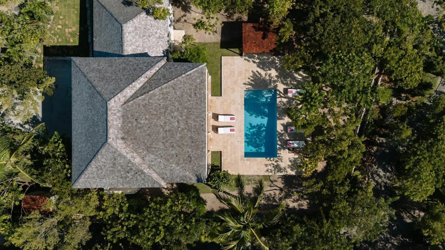 ****  Pink Sands Resort Dunmore Town Bahamas