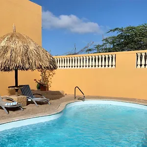 Resort Montana Eco Aruba