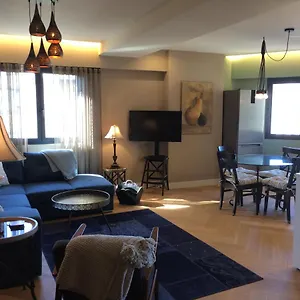 Lovely Refurbished Apartment Nice