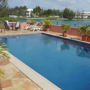 Villa Dundee Bay, Freeport