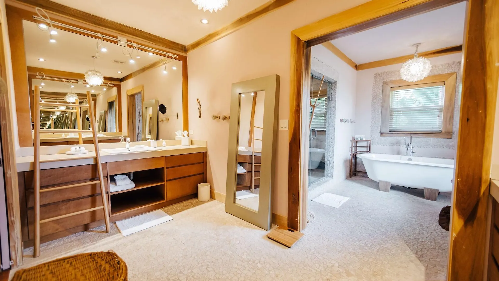 Pink Sands Resort Dunmore Town 4*,